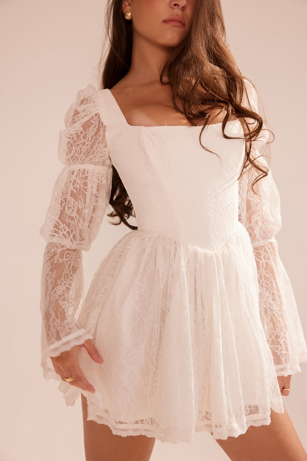 White - Elegant Lace Fitted Dress