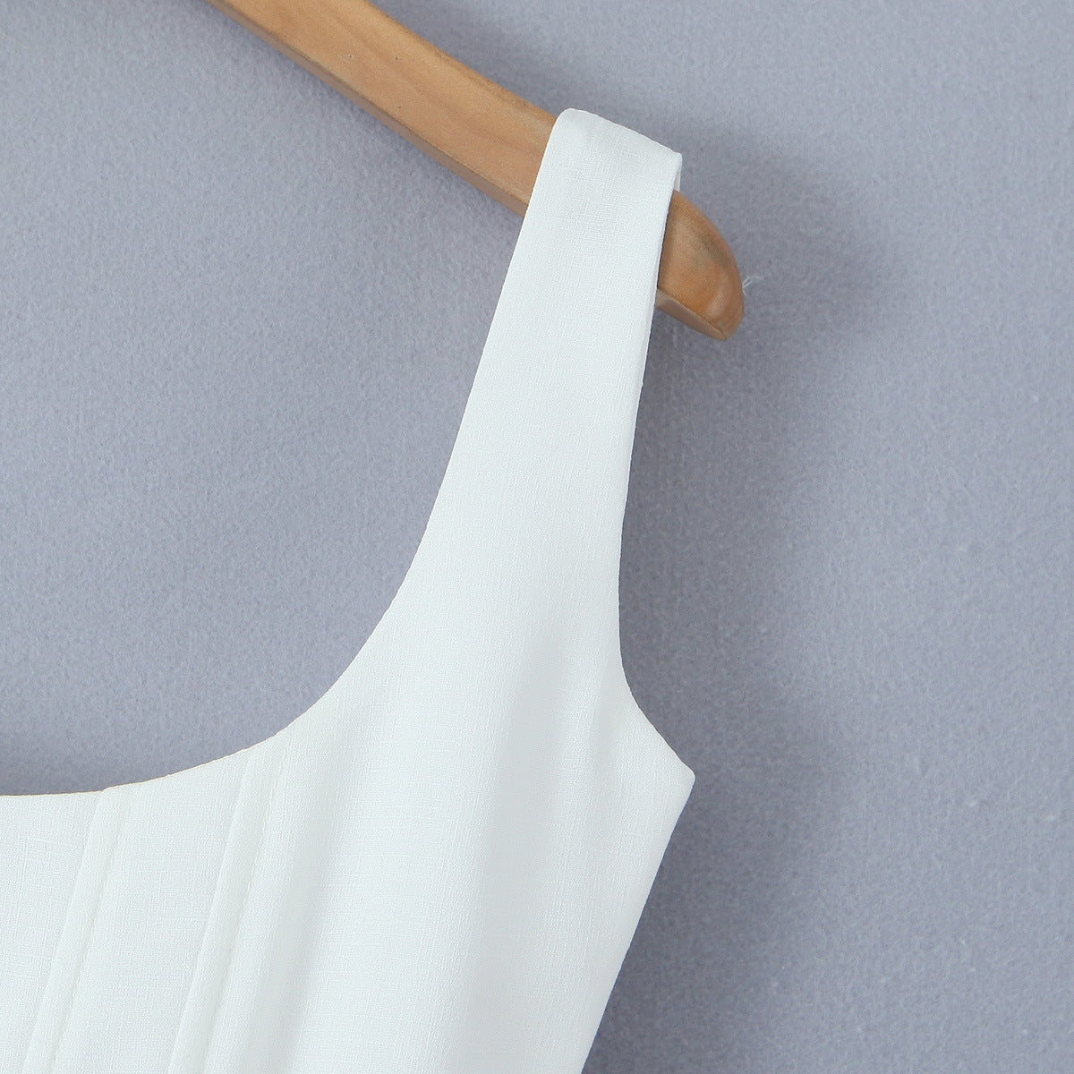 White – Waist-Cinching Camisole Slim Dress