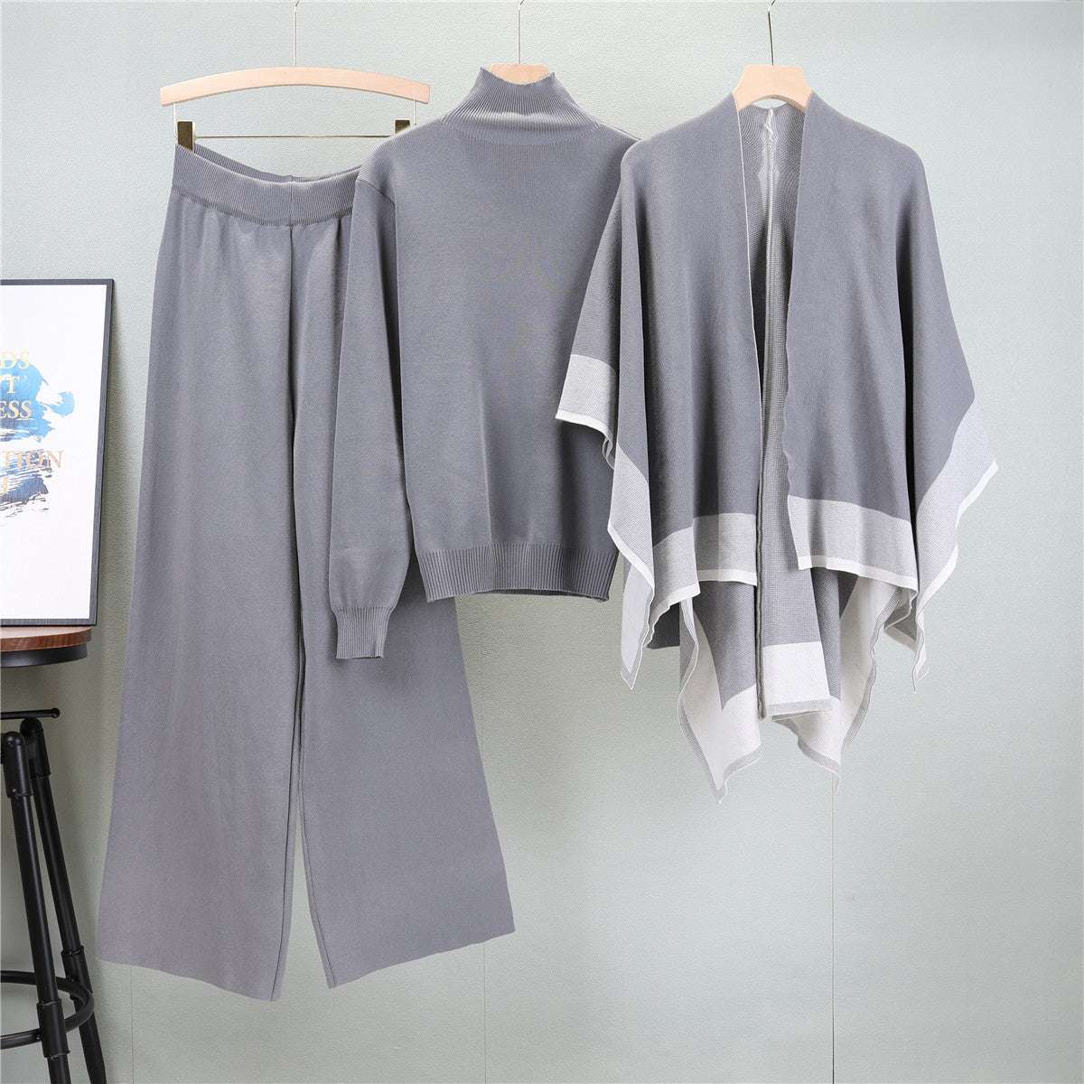 Gray – Loose Knit Sweater Three Piece Set.