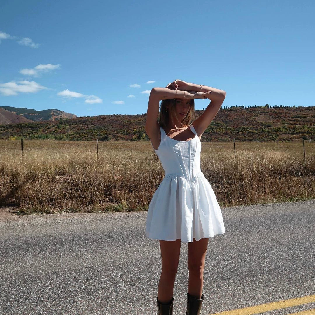 White – Waist-Cinching Camisole Slim Dress