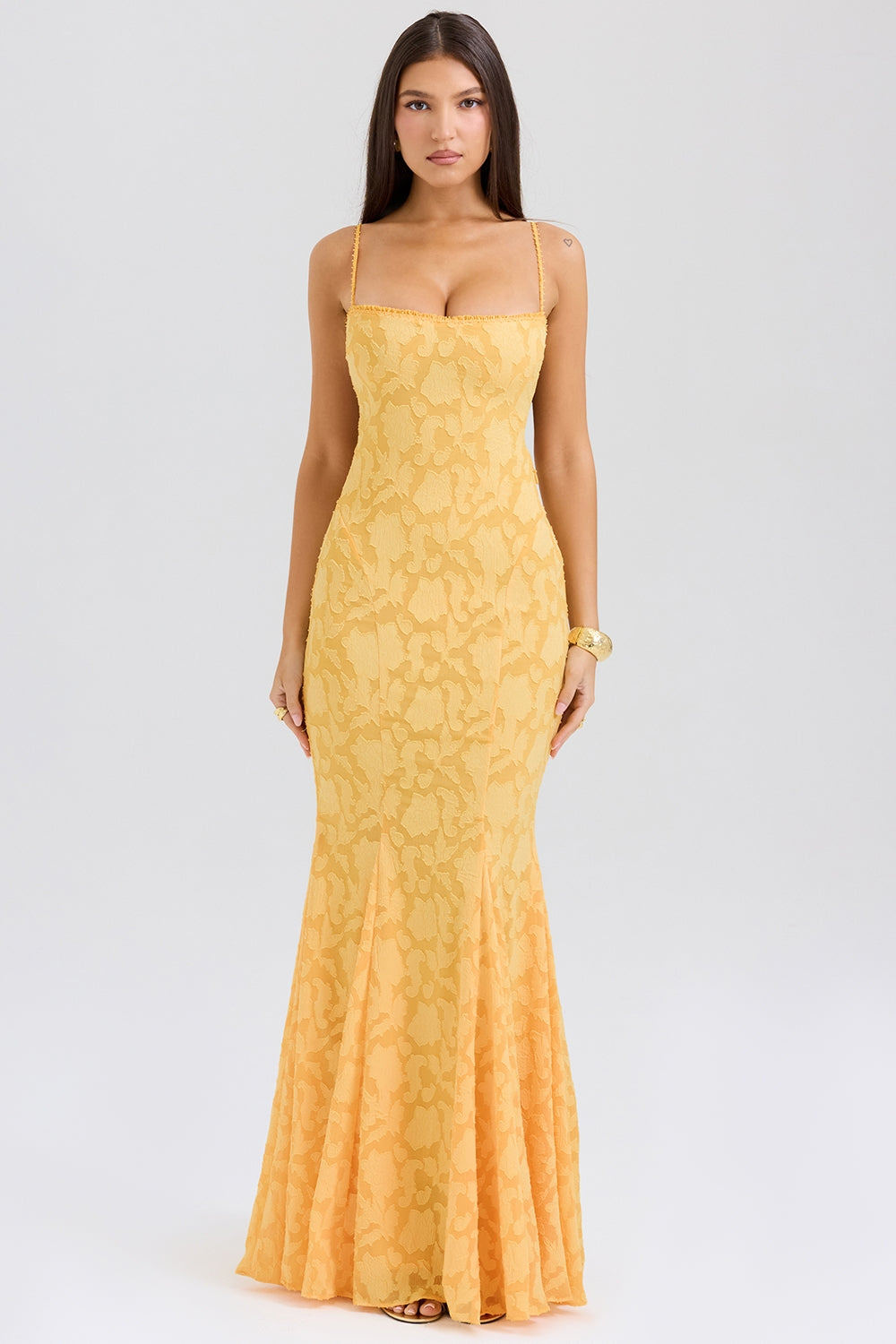 Yellow – Elegant Waist-Cinched Slip Dress