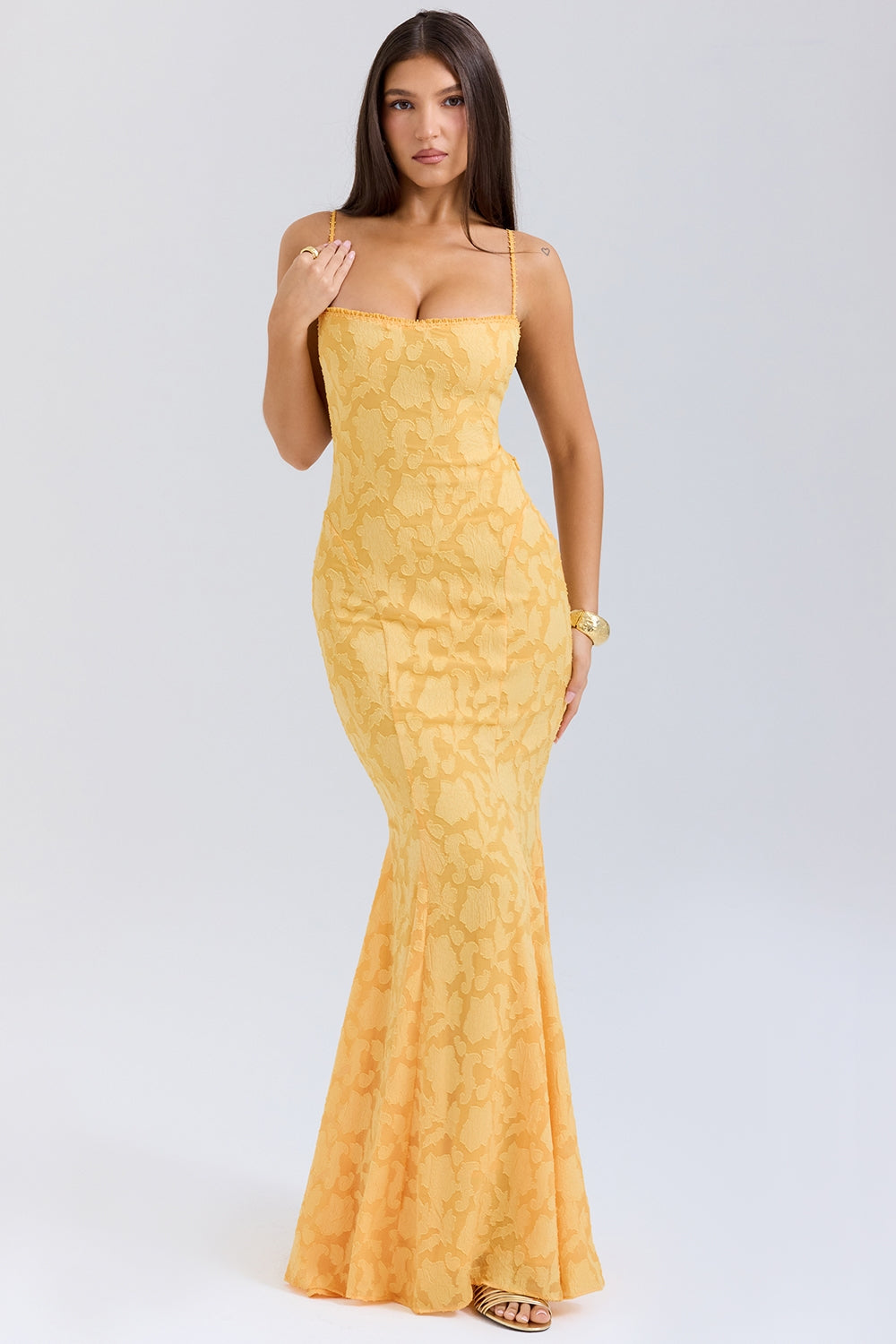 Yellow – Elegant Waist-Cinched Slip Dress