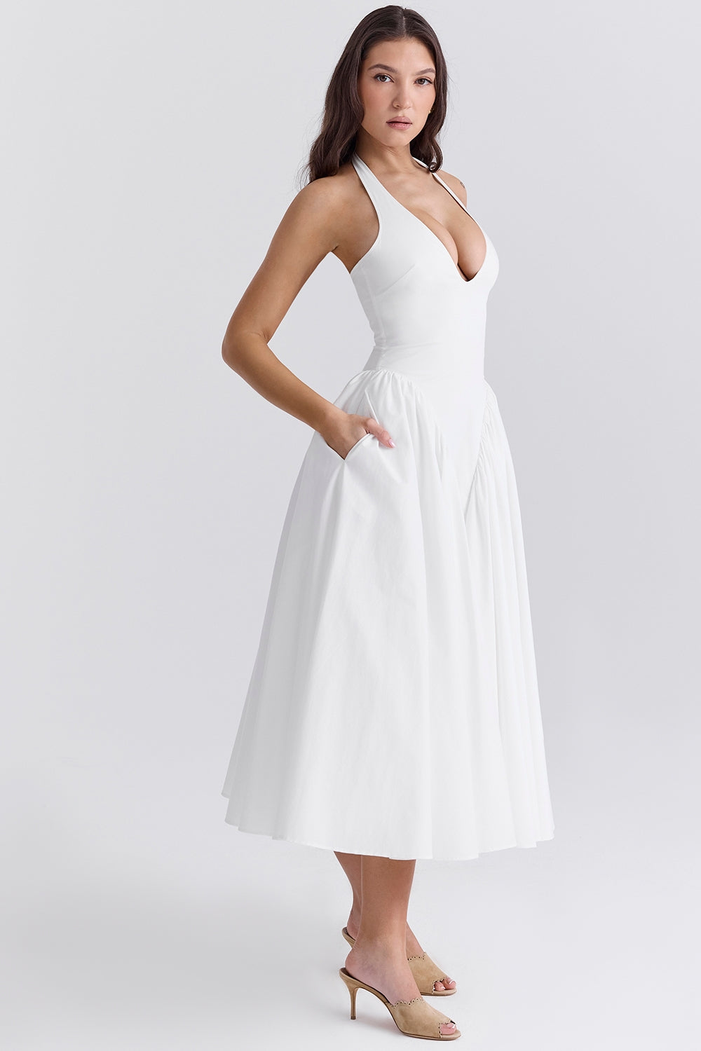 White – Elegant Halter V-Neck Flowy Dress