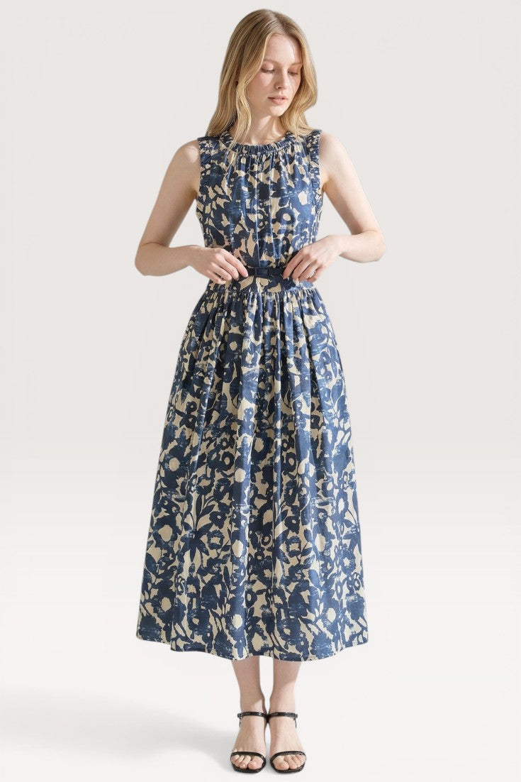 Elara · Blue Blossom Midi Dress