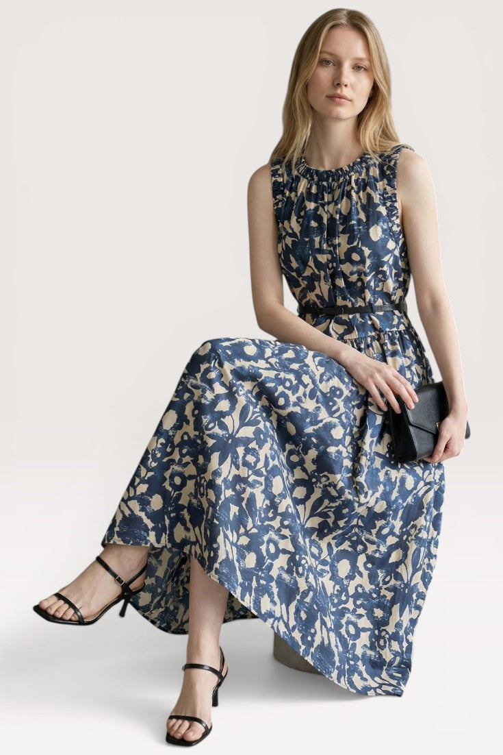 Elara · Blue Blossom Midi Dress