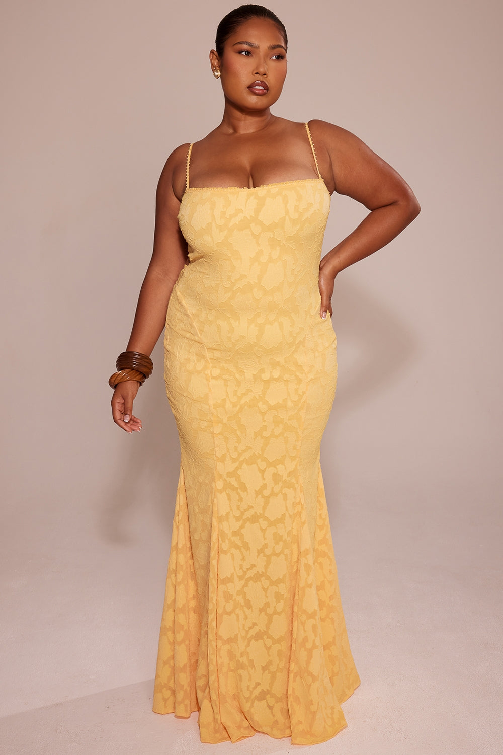 Yellow – Elegant Waist-Cinched Slip Dress