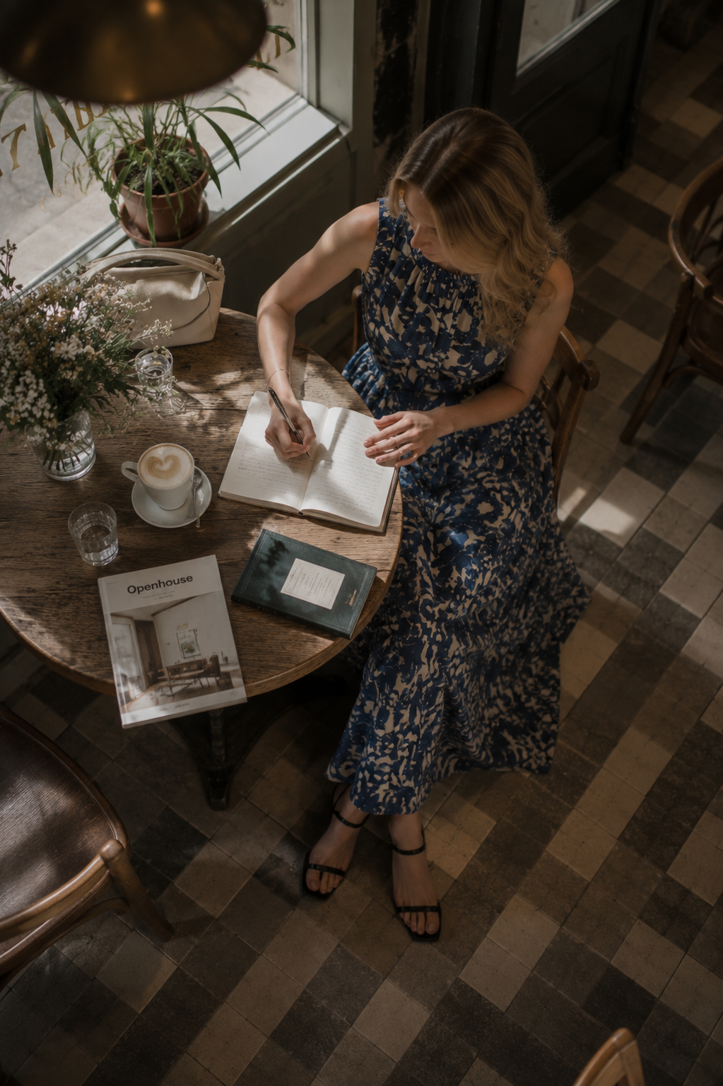 Elara · Blue Blossom Midi Dress