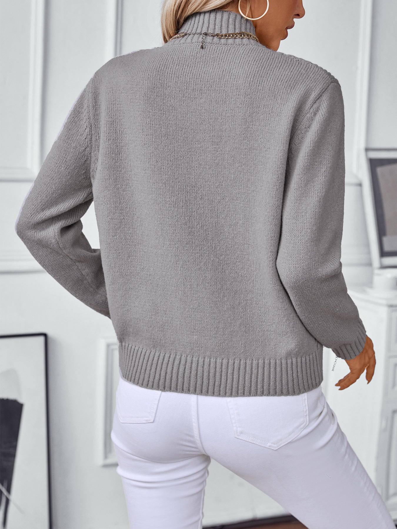 Half-High Neck Pullover Sweater - Gray