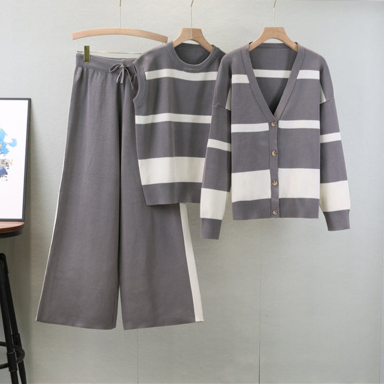 Gray – Sporty Striped Loose Three Piece Set.