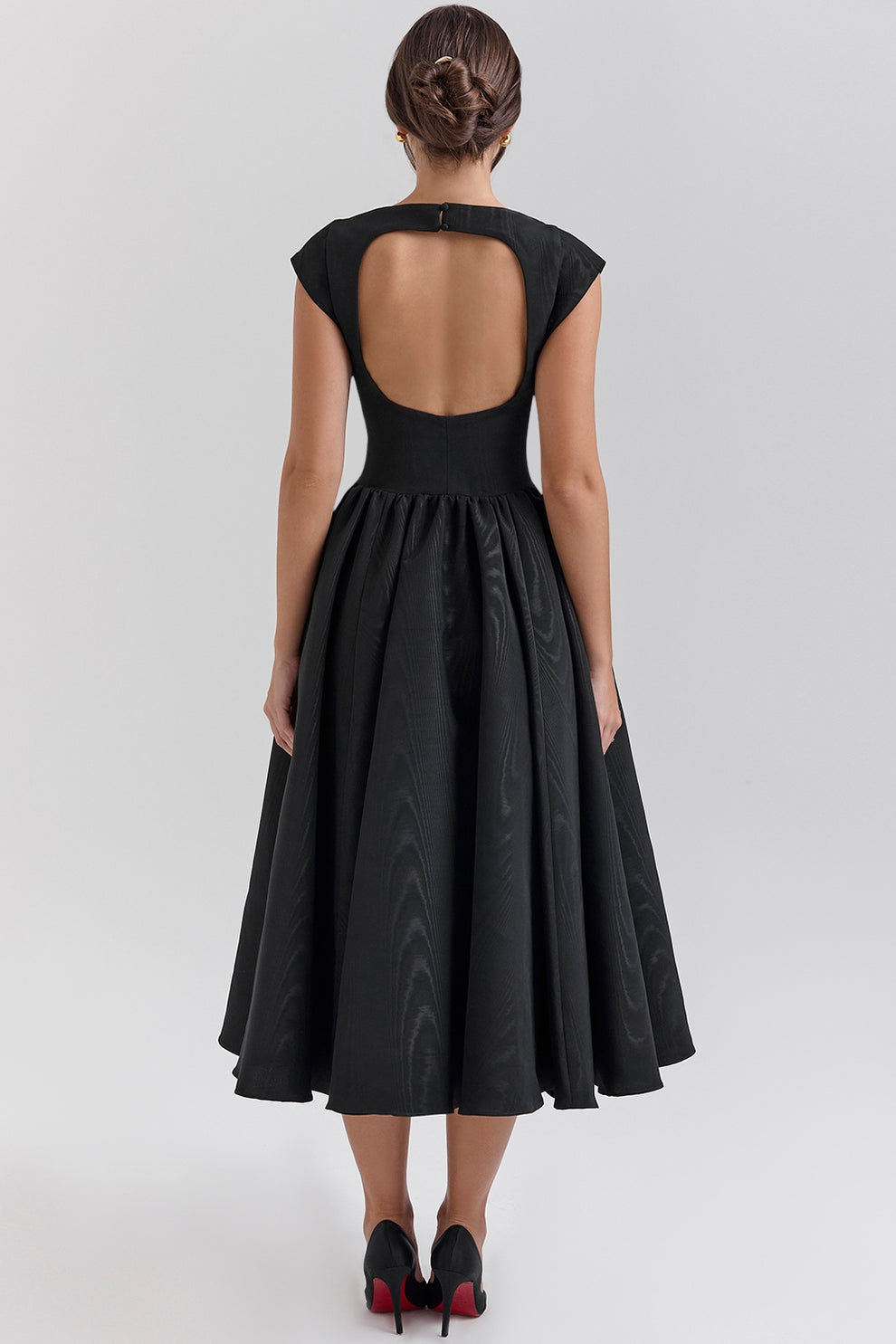 Backless Solid Slim Fit Dress