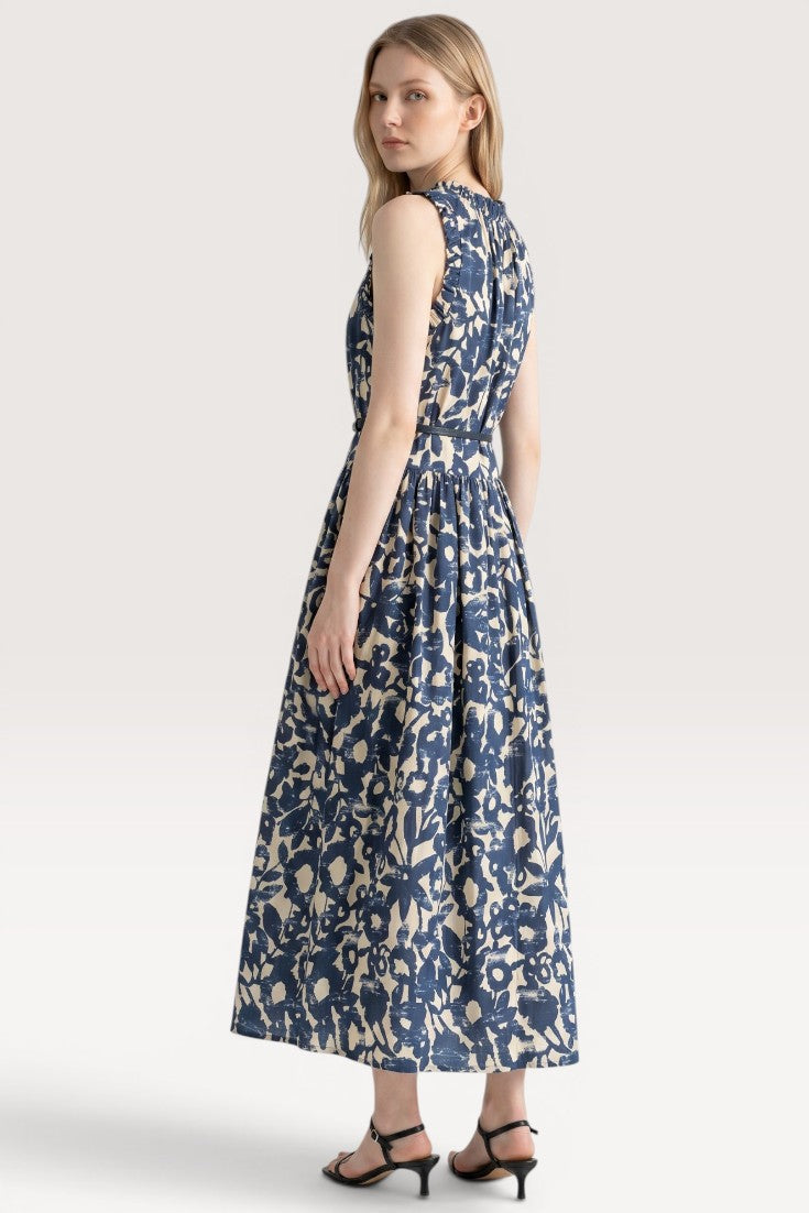 Elara · Blue Blossom Midi Dress