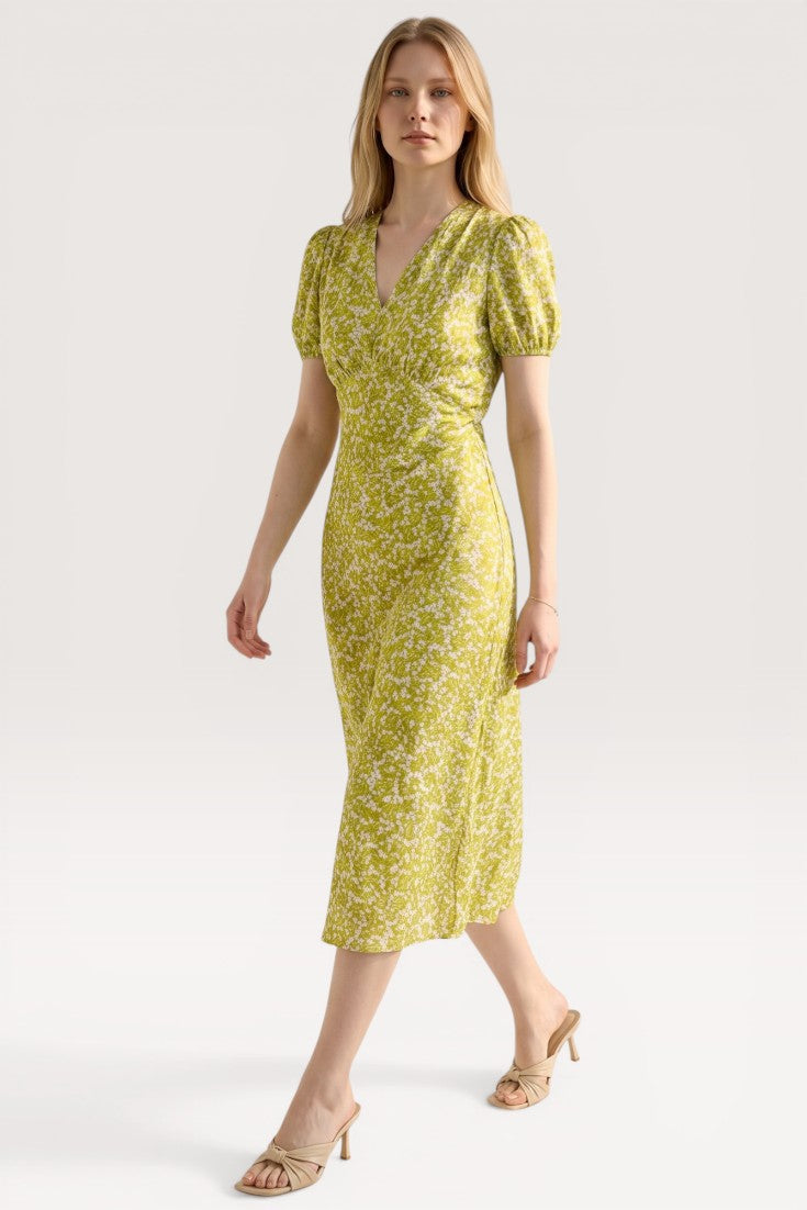 Velora · Vanilla Mist Midi Dress