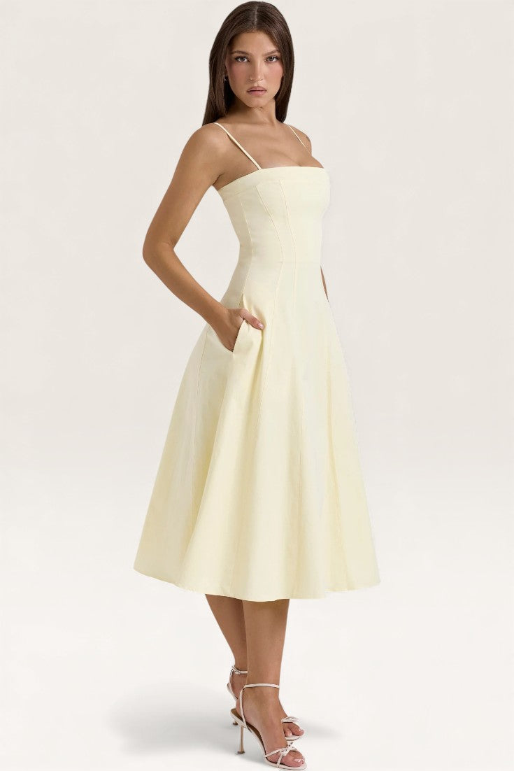 Yellow – Elegant Waist-Cinched Maxi Flare Dress