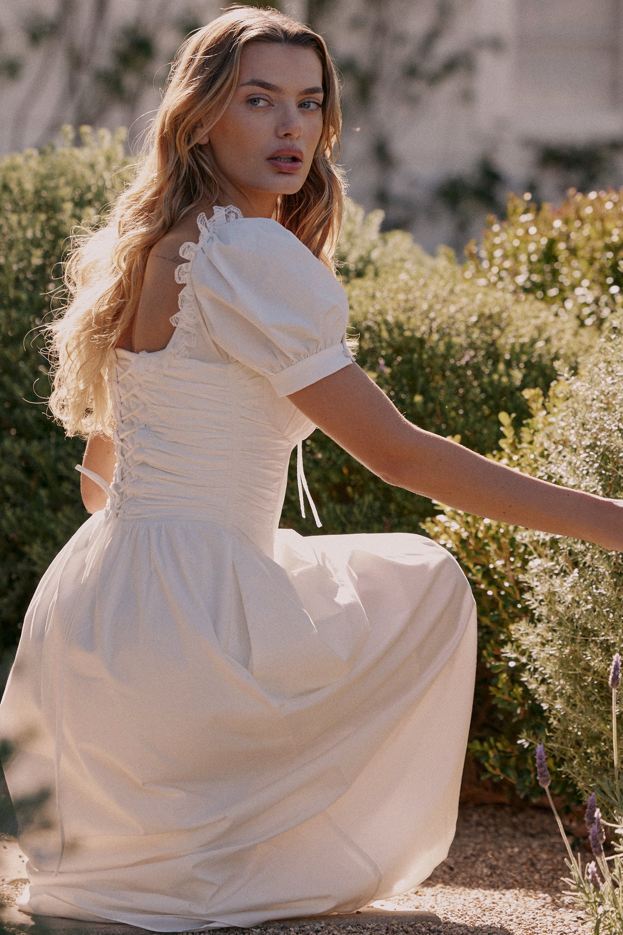 White – Sweet Lace-Panel A-Line Dress