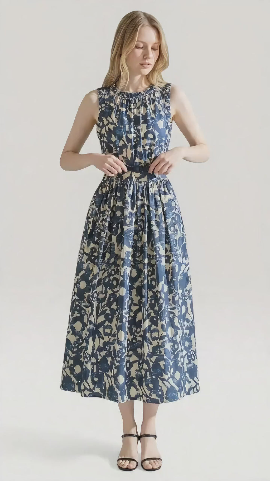 Elara · Blue Blossom Midi Dress